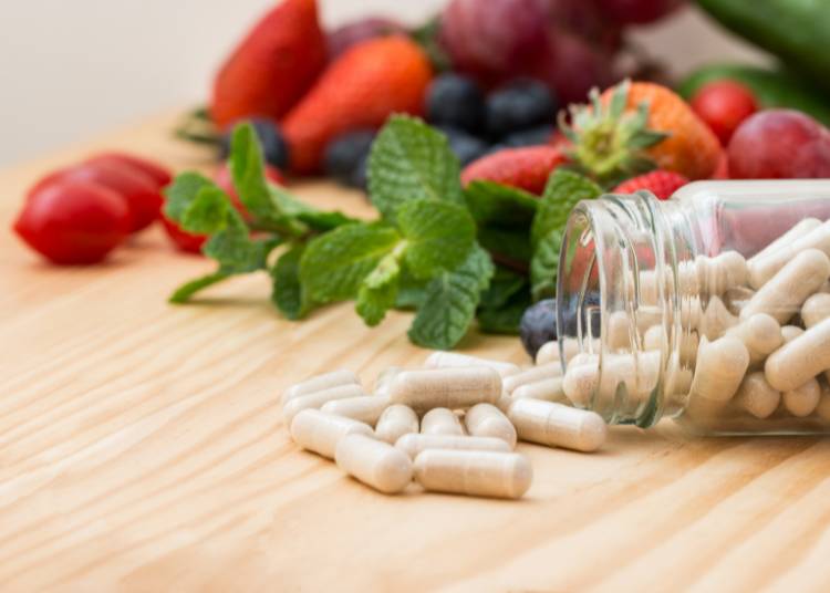 New Life Vitamins and minerals are nutrients your body needs in small amounts to work properly and stay healthy.